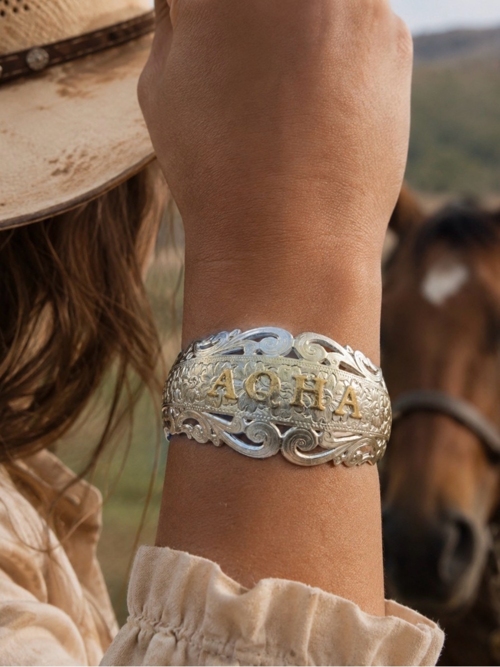 NWOT Montana Silversmith Silver and Gold Engraved Monogram Cuff Bracelet - AQHA